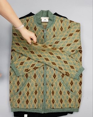 Фотография  720 - ANERKJENDT джемпера 104#10 кг, ЛОТ №7127 оптом в Калуге и Калужской области