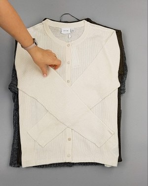 Фотография  180 - Кардиганы VILA W 104#7 кг, ЛОТ №7155 оптом в Калуге и Калужской области