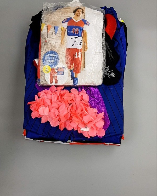 Фотография  745 - Карнавал mix#5 кг, ЛОТ №7092 оптом в Калуге и Калужской области