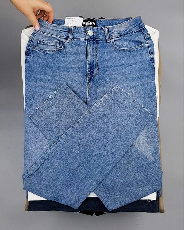 Фотография  992 - PIECES Winter mix 104#15 кг, ЛОТ №7144 оптом в Калуге и Калужской области