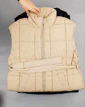 Фотография  730 - Верхняя одежда ONLY 104#10 кг, ЛОТ №7196 оптом в Калуге и Калужской области