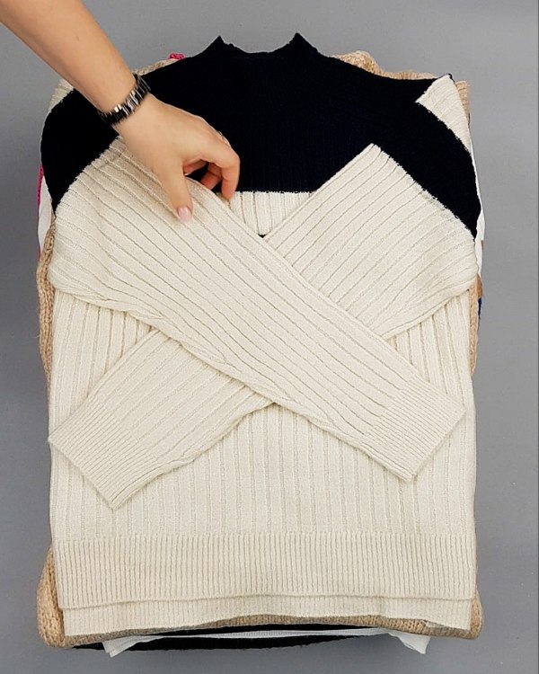 Фотография  588 - Джемпера Bestseller 104#7 кг, ЛОТ №7229 оптом в Калуге и Калужской области