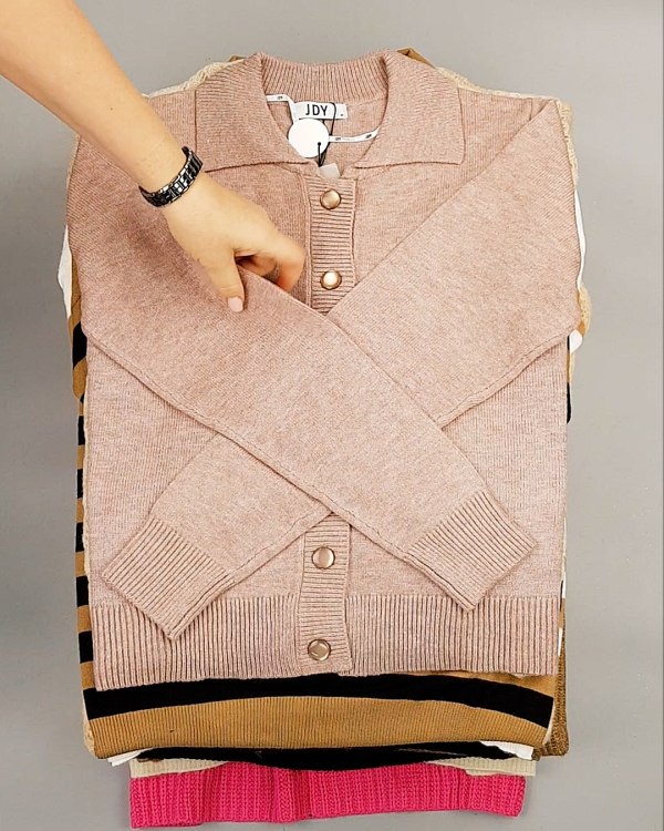 Фотография  902 - Джемпера Bestseller 104#7 кг, ЛОТ №7227 оптом в Калуге и Калужской области