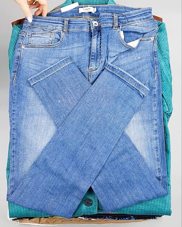 Фотография  428 - B.YOUNG Winter mix 104#15 кг, ЛОТ №7171 оптом в Калуге и Калужской области