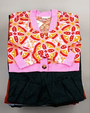 Купить Кардиганы VILA W 104#7 кг, ЛОТ №7384 оптом в Калуге и Калужской области