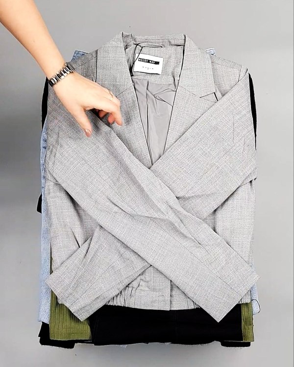 Фотография  385 - Bestseller Winter mix 104#15 кг, ЛОТ №7347 оптом в Калуге и Калужской области