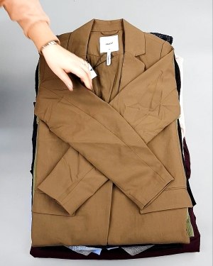 Фотография  930 - Bestseller Winter В mix 114#15 кг, ЛОТ №7375 оптом в Калуге и Калужской области