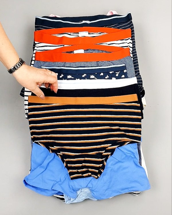 Фотография  106 - Нижнее белье TCM Kids 074#5 кг, ЛОТ №7395 оптом в Калуге и Калужской области