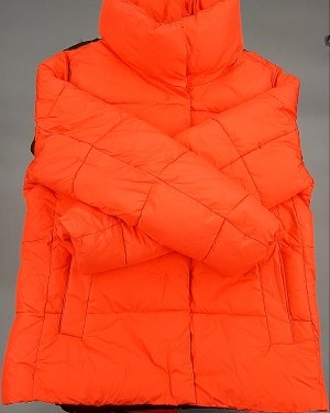 Купить Верхняя одежда AMAZON жен 015#10 кг, ЛОТ №7712 оптом в Калуге и Калужской области