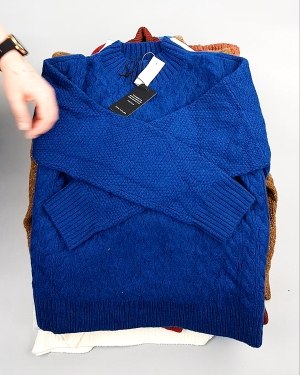 Фотография  963 - Джемпера СТОК CAN 084#7 кг, ЛОТ №7651 оптом в Калуге и Калужской области