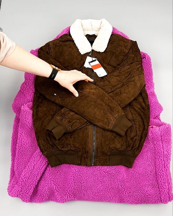 Фотография  419 - Верхняя одежда м/ж C&A 025#10 кг оптом в Калуге и Калужской области