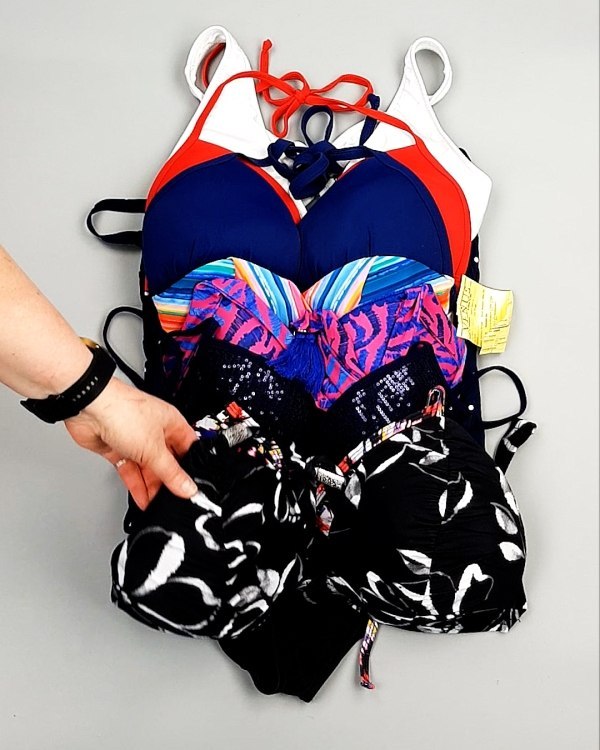 Фотография  153 - Купальники СТОК CAN 124#5 кг, ЛОТ №7690 оптом в Калуге и Калужской области