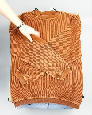 Фотография  785 - SWEATSHIRT CAN 084#10 кг, ЛОТ №7620 оптом в Калуге и Калужской области