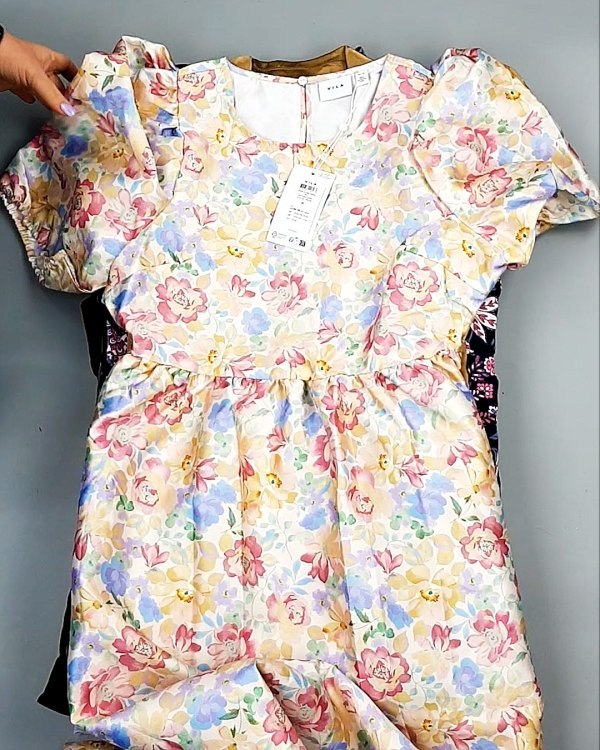 Фотография  564 - Платья VILA Summer 104#5 кг, ЛОТ №7837 оптом в Калуге и Калужской области