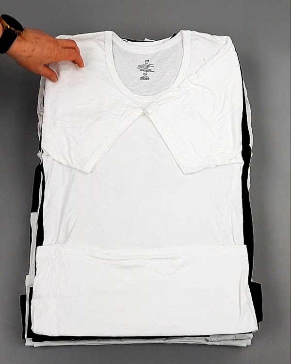 Фотография  214 - Футболки мужские C&A 025#5 кг оптом в Калуге и Калужской области