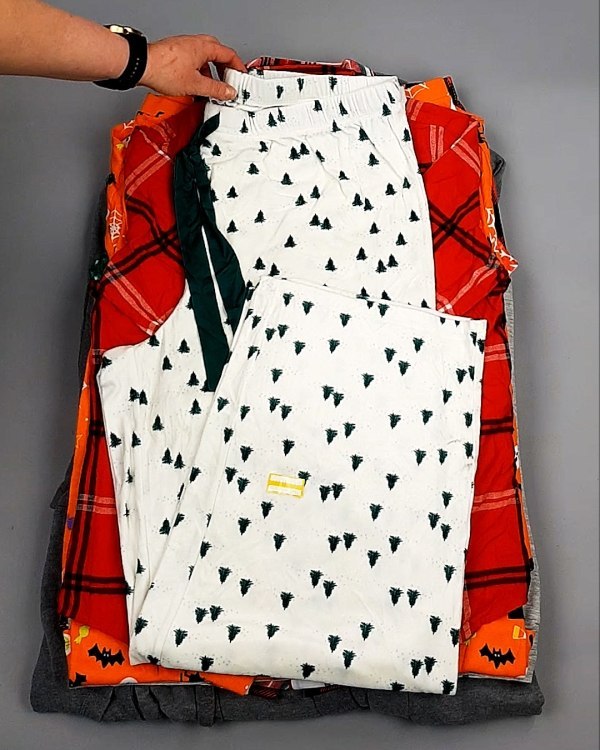 Фотография  900 - Домашняя одежда м/ж AMAZON 015#7 кг оптом в Калуге и Калужской области