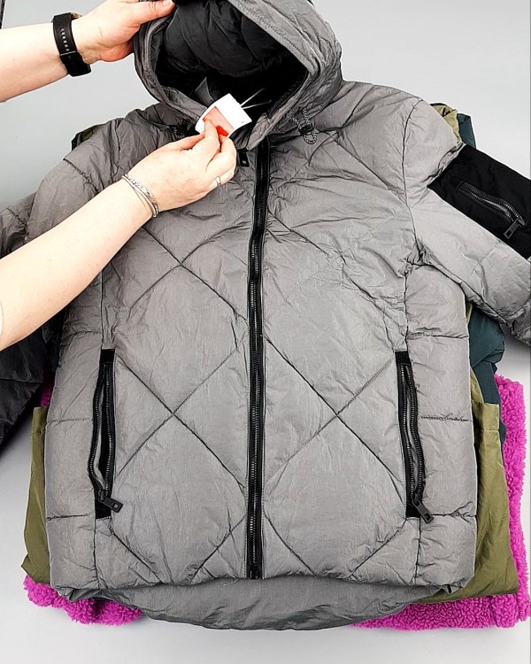 Фотография  701 - Верхняя одежда м/ж C&A 025#10 кг оптом в Калуге и Калужской области