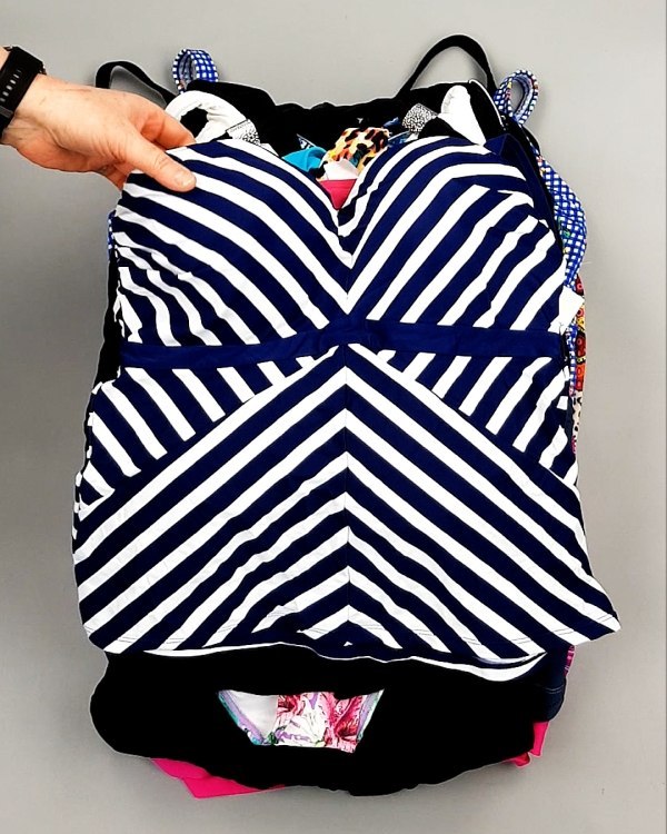 Фотография  581 - Купальники СТОК CAN 124#5 кг, ЛОТ №7688 оптом в Калуге и Калужской области