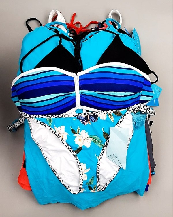 Фотография  659 - Купальники СТОК CAN 124#5 кг, ЛОТ №7690 оптом в Калуге и Калужской области