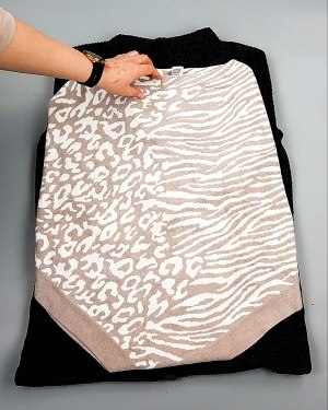 Фотография  591 - Джемпера СТОК CAN 084#7 кг, ЛОТ №7648 оптом в Калуге и Калужской области