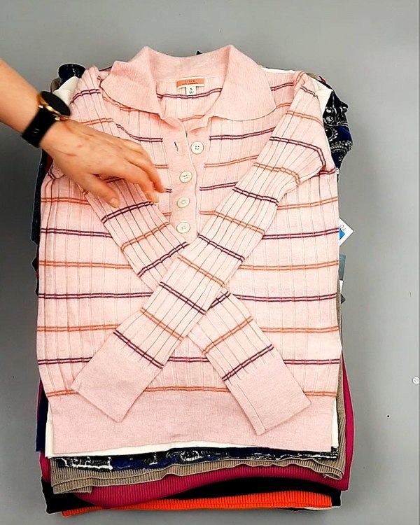 Фотография  238 - Джемпера легкие СТОК CAN 084#7 кг оптом в Калуге и Калужской области