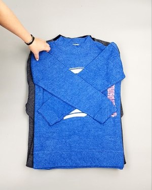 Фотография  813 - SWEATSHIRT CAN 084#10 кг, ЛОТ №7621 оптом в Калуге и Калужской области