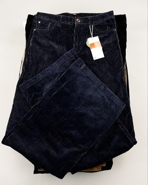 Купить Брюки вельветовые м/ж C&A 025#10 кг, ЛОТ №8031 оптом в Калуге и Калужской области