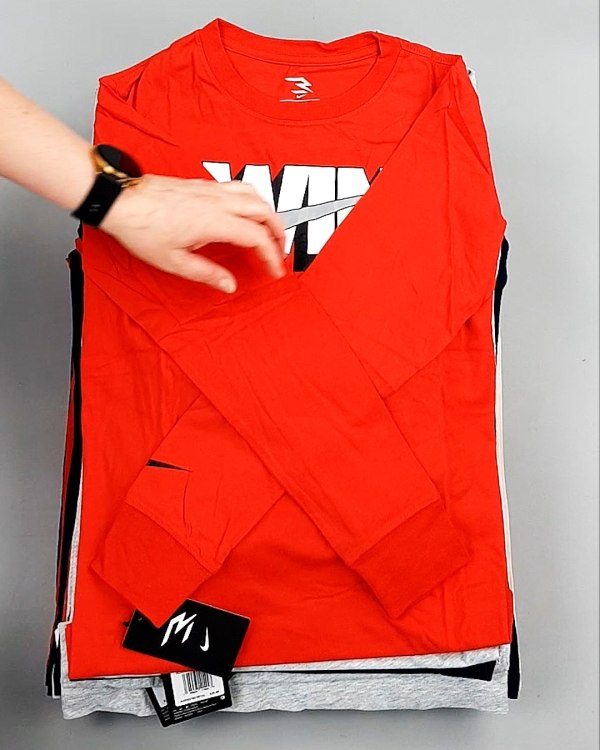 Фотография  779 - Тонковки детские NIKE CAN 084#5 кг, ЛОТ №7970 оптом в Калуге и Калужской области