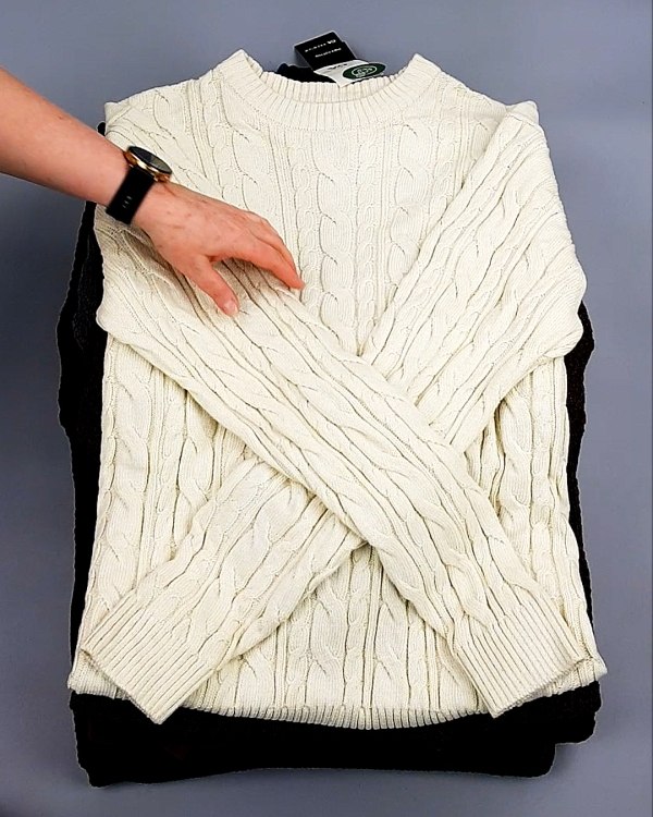 Фотография  776 - Джемпера мужские C&A 025#7 кг, ЛОТ №7887 оптом в Калуге и Калужской области