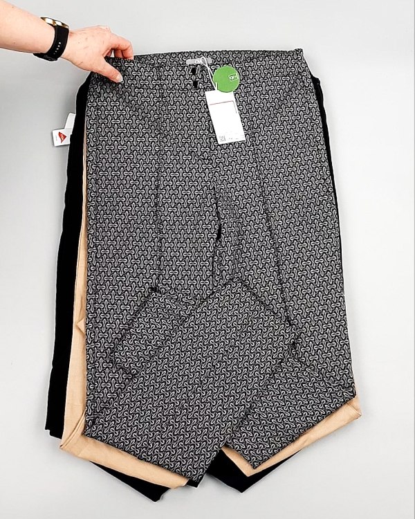 Фотография  670 - Брюки женские лето C&A 025#10 кг оптом в Калуге и Калужской области