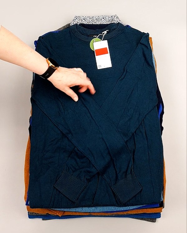 Фотография  509 - Джемпера легкие мужские C&A 025#7 кг, ЛОТ №7876 оптом в Калуге и Калужской области