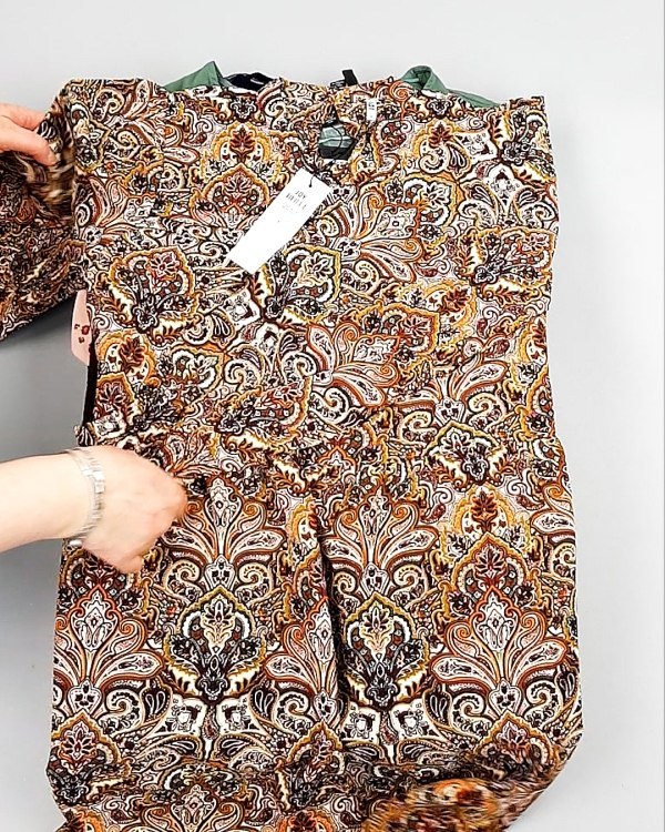 Фотография  937 - Платья Bestseller+DK Summer 035#5 кг, ЛОТ №8057 оптом в Калуге и Калужской области