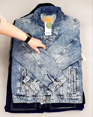 Фотография  685 - Ветровки м/ж C&A 025#10 кг, ЛОТ №7865 оптом в Калуге и Калужской области