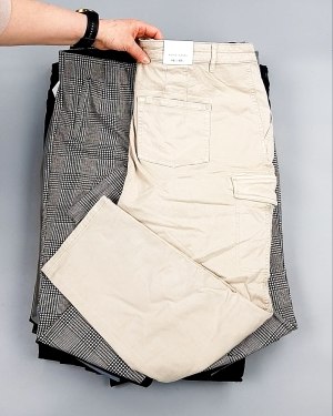 Фотография  511 - Брюки женские лето C&A 025#10 кг, ЛОТ №7895 оптом в Калуге и Калужской области