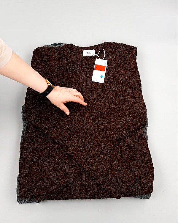 Фотография  649 - Джемпера мужские C&A 025#7 кг, ЛОТ №7889 оптом в Калуге и Калужской области