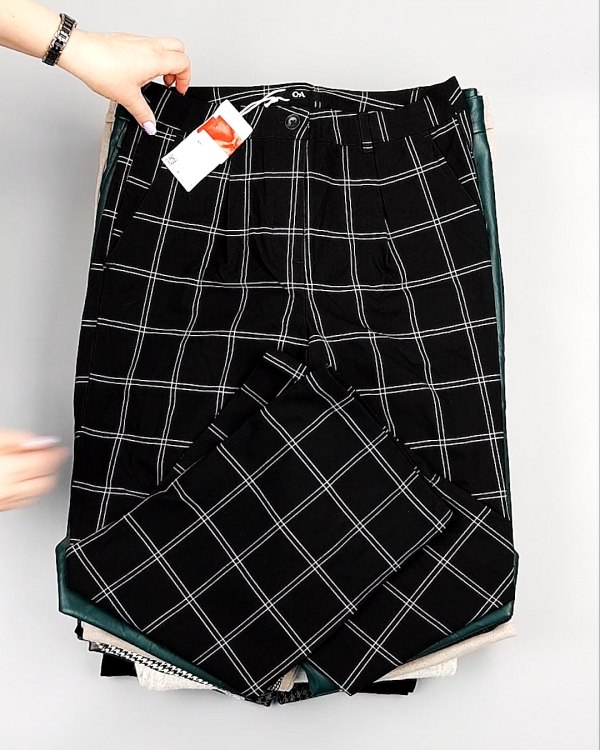 Фотография  896 - Брюки женские зима C&A 025#10 кг, ЛОТ №7911 оптом в Калуге и Калужской области