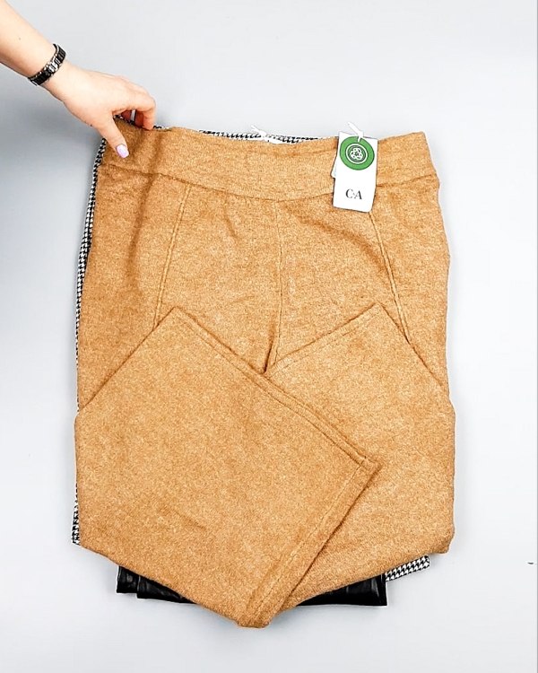 Фотография  130 - Брюки женские зима C&A 025#10 кг, ЛОТ №7908 оптом в Калуге и Калужской области