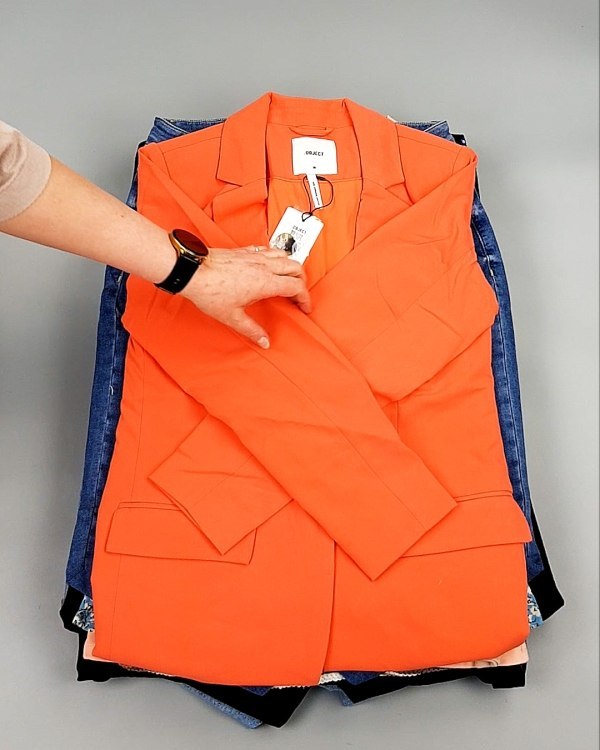 Фотография  718 - ДАНИЯ Summer mix 24#15 кг, ЛОТ №8044 оптом в Калуге и Калужской области