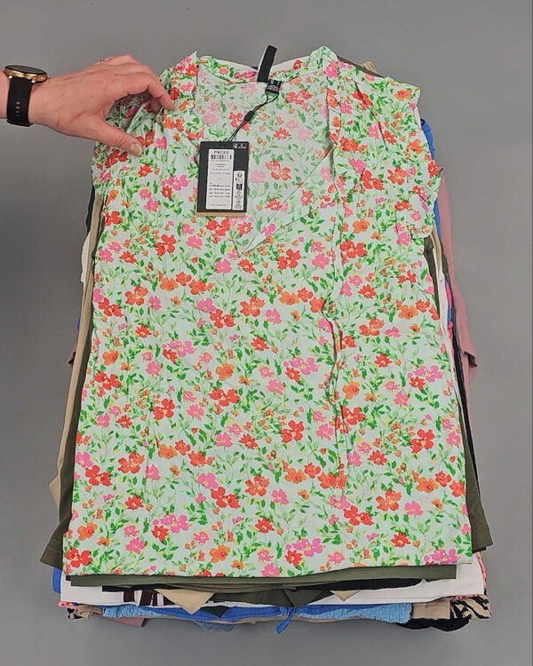 Фотография  677 - PIECES Summer mix 045#15 кг, ЛОТ №8421 оптом в Калуге и Калужской области