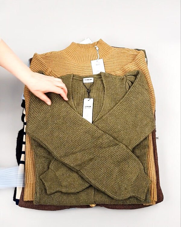 Фотография  104 - Джемпера Bestseller+DK 035#7 кг, ЛОТ №8258 оптом в Калуге и Калужской области