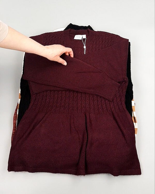 Фотография  809 - Джемпера легкие Bestseller+DK 035#7 кг, ЛОТ №8253 оптом в Калуге и Калужской области