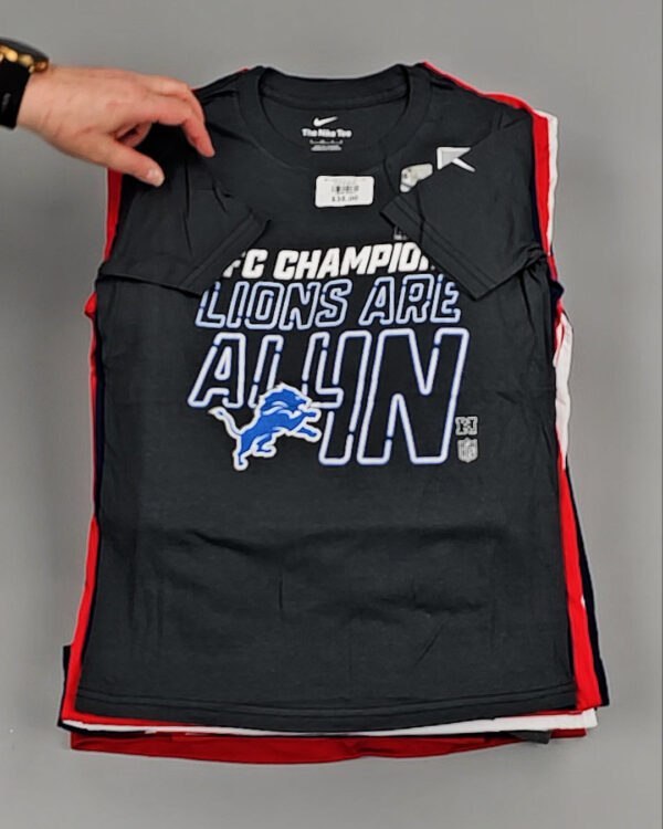 Фотография  353 - KIDS NIKE CAN 084#5 кг, ЛОТ №8502 оптом в Калуге и Калужской области