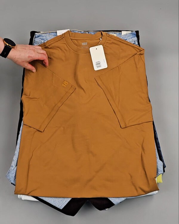 Фотография  486 - Levis mix SW 03#10 кг оптом в Калуге и Калужской области