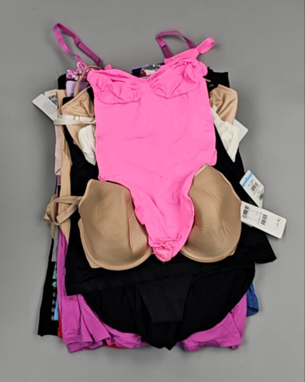 Фотография  583 - Купальники Nordstrom 124#2,8 кг, ЛОТ №8490 оптом в Калуге и Калужской области