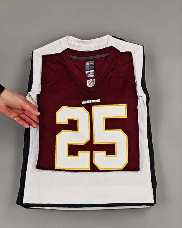 Фотография  976 - KIDS NIKE CAN 084#5 кг, ЛОТ №8503 оптом в Калуге и Калужской области