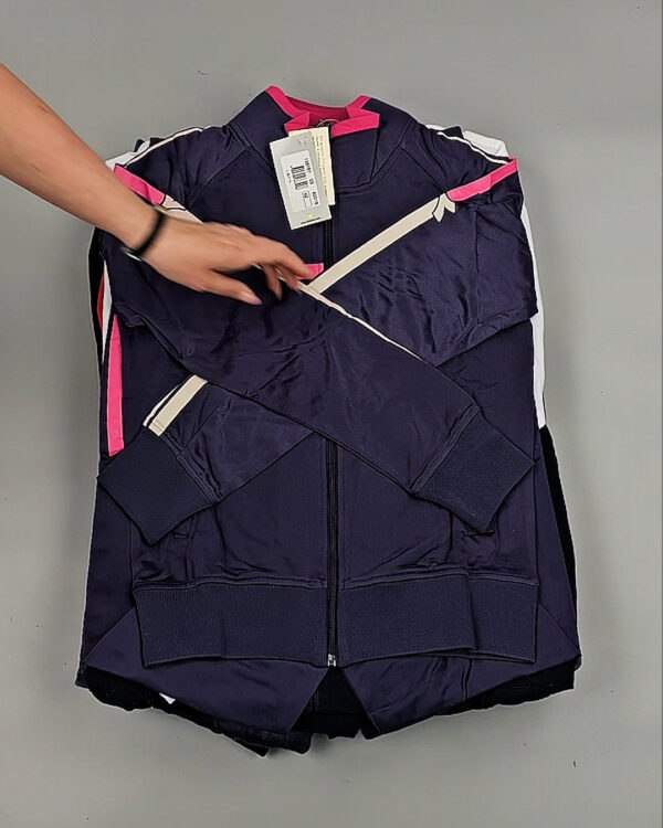 Фотография  630 - Спортивные костюмы  AD83#10 шт, ЛОТ №8641 оптом в Калуге и Калужской области