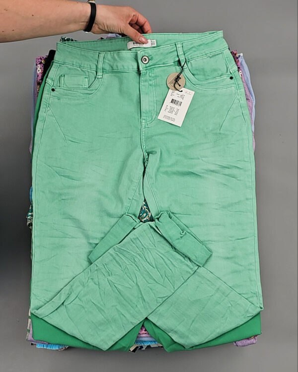 Фотография  705 - B.YOUNG Summer mix 045#15 кг, ЛОТ №8567 оптом в Калуге и Калужской области