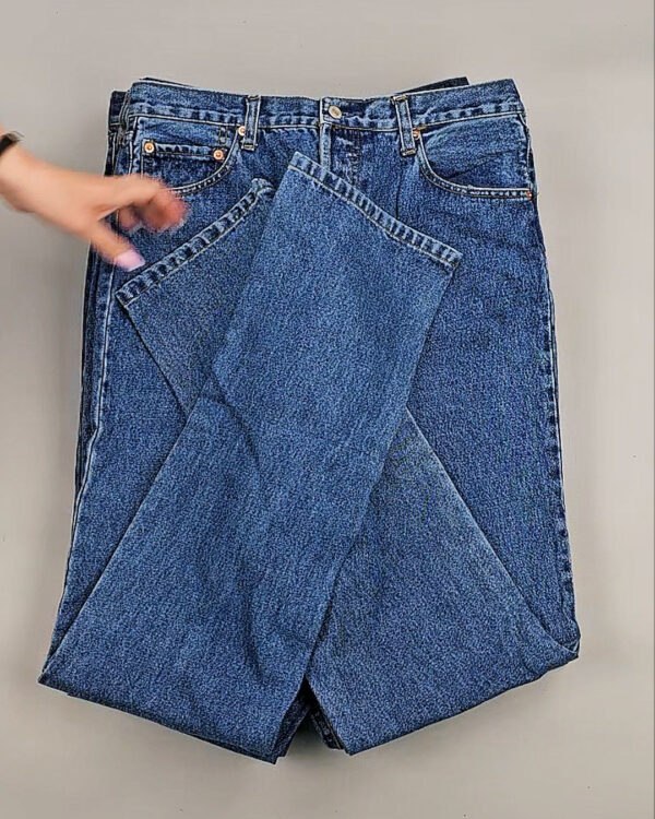 Фотография  579 - Джинсы LEVIS муж #6,2 кг, ЛОТ №8758 оптом в Калуге и Калужской области