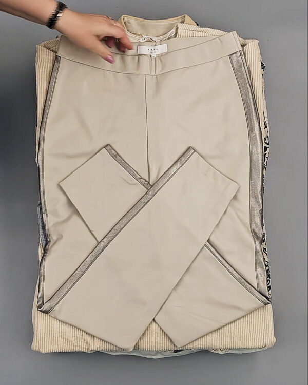 Фотография  584 - YA YA mix 43 В#30 шт, ЛОТ №8880 оптом в Калуге и Калужской области