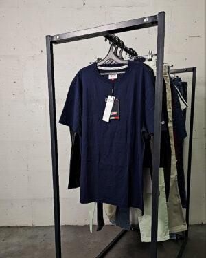 Купить LACOSTE, CALVIN KLEIN, TOMMY HILFIGER, GUESS + 075#19 шт, ЛОТ №9073 оптом в Калуге и Калужской области